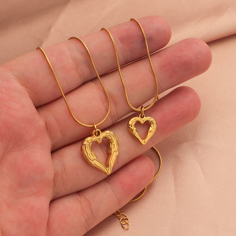 Stainless Steel 18K Gold Plated Simple Style Plating Hollow Out Heart Shape None Pendant Necklace Necklace display picture 24
