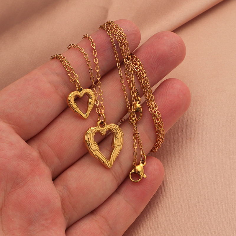 Stainless Steel 18K Gold Plated Simple Style Plating Hollow Out Heart Shape None Pendant Necklace Necklace display picture 33