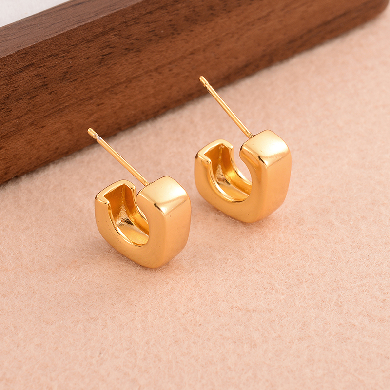 1 Pair Retro Simple Style Square Plating Copper 18k Gold Plated Ear Studs display picture 4