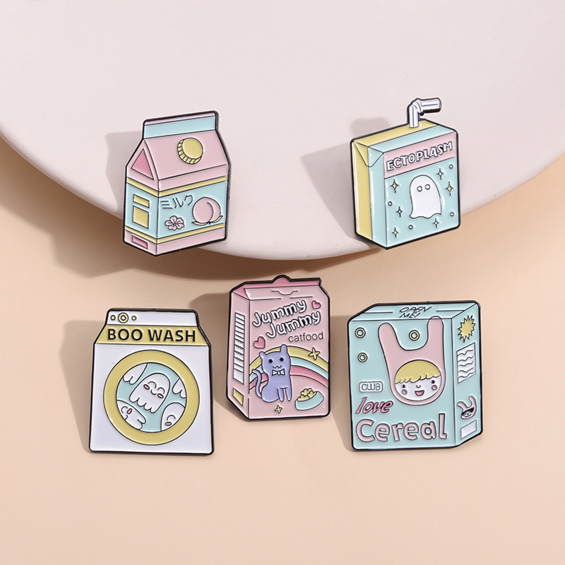 Cartoon Style Cute Cartoon Box Alloy Stoving Varnish Women's Brooches display picture 7