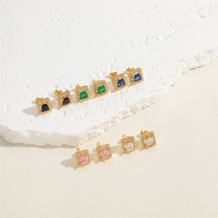 1 Pair Vintage Style Simple Style Square Plating Inlay Brass Zircon 14k Gold Plated Ear Studs display picture 1