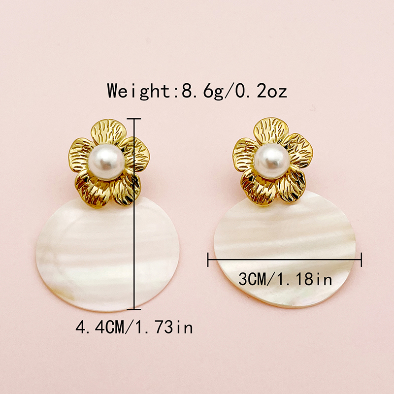 1 Pair Elegant Cute Simple Style Flower Plating Inlay 304 Stainless Steel Pearl Shell Gold Plated Drop Earrings display picture 3