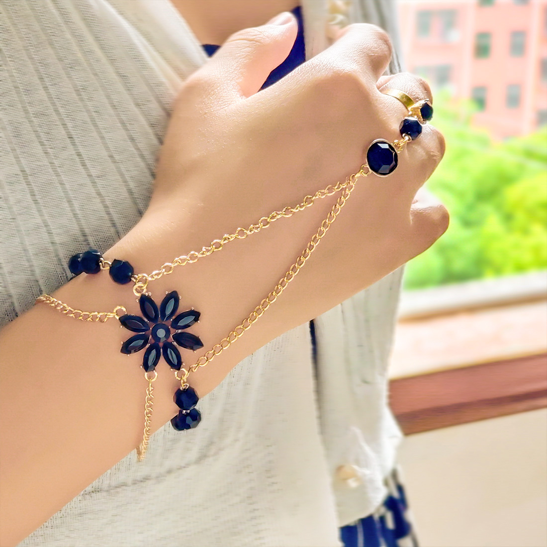 Ig Style Modern Style Round Flower Alloy Plating Inlay Artificial Gemstones Women's Bracelets display picture 4