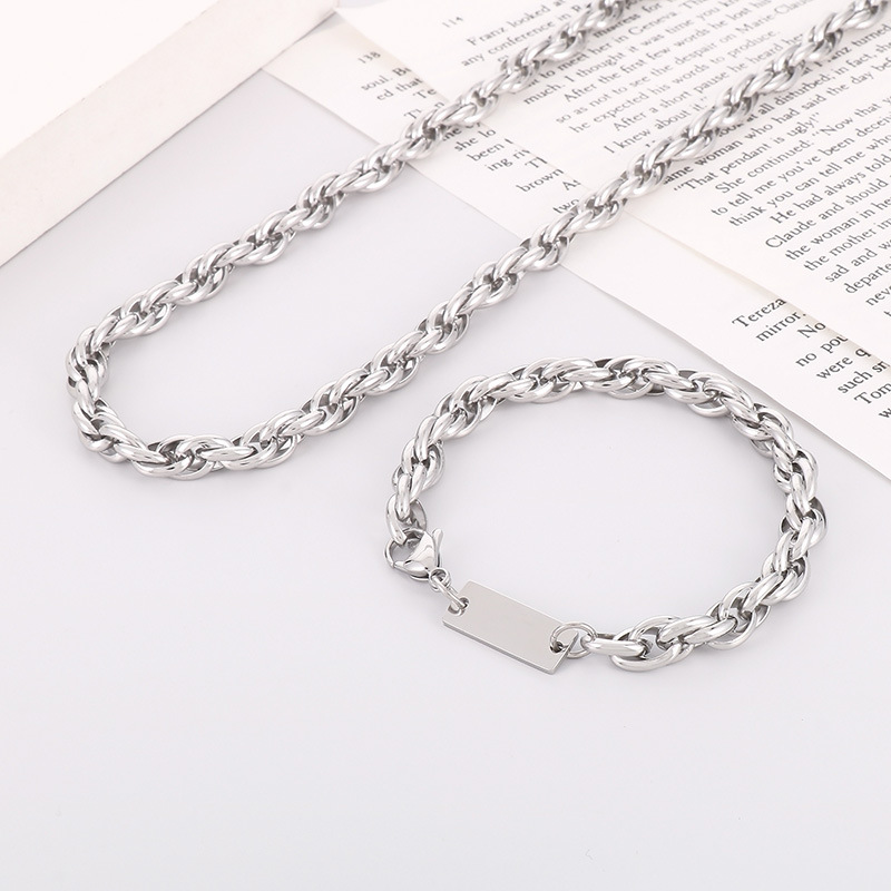 Punk Solid Color Titanium Steel Plating Chain Bracelets Necklace display picture 3