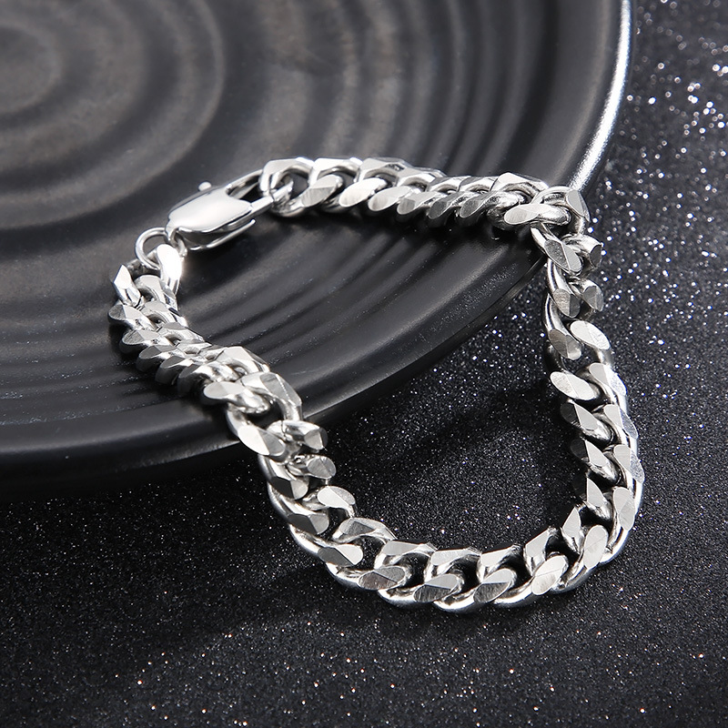 Simple Style Solid Color Titanium Steel Chain Unisex Bracelets display picture 5
