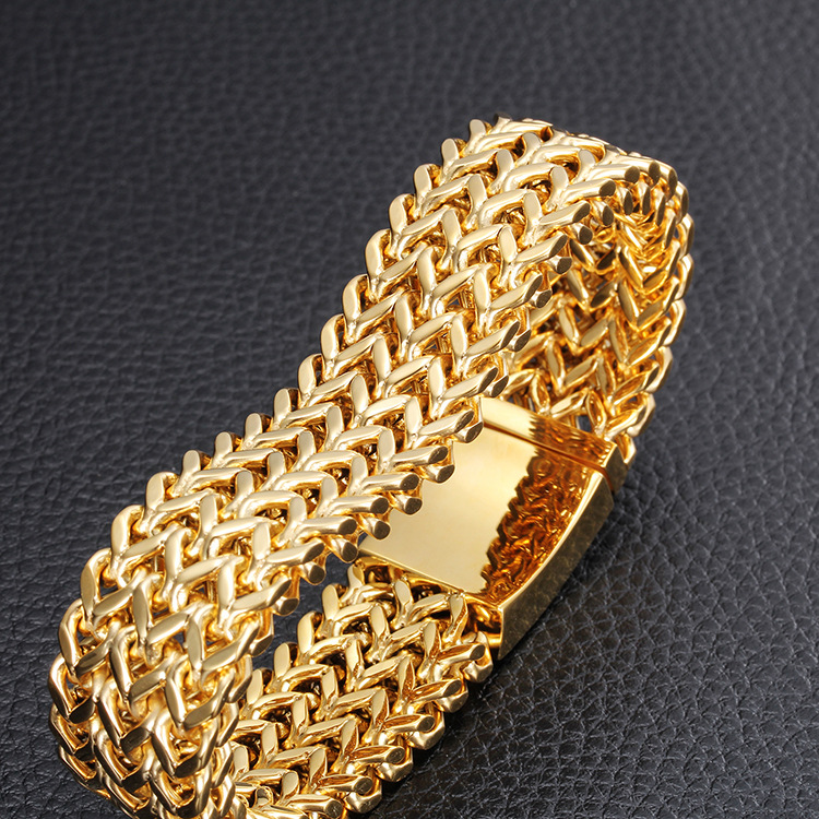 Titan Stahl 18 Karat Vergoldet Einfacher Stil Überzug Einfarbig Armbänder display picture 3