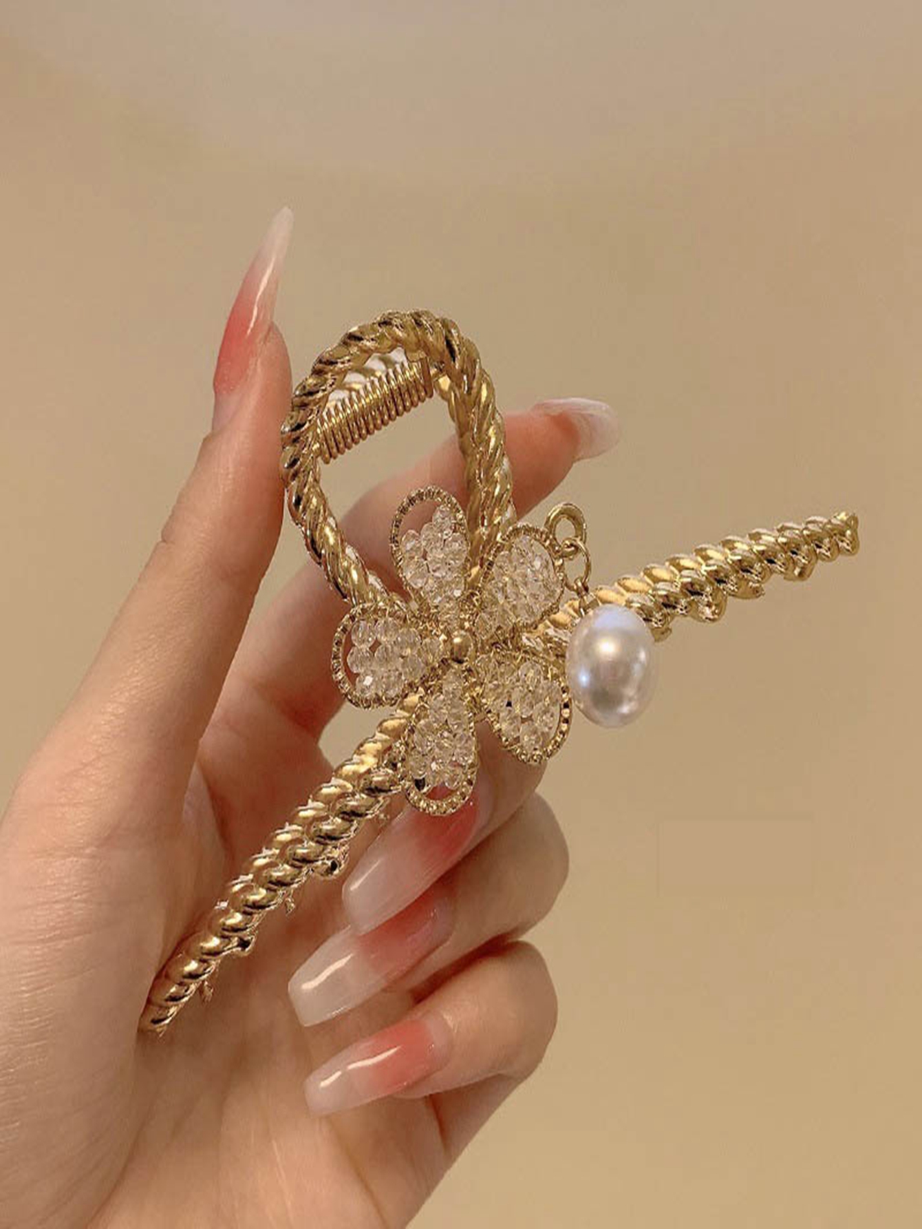 Women's Lady Simple Style Artistic Flower Petal Imitation Pearl Alloy Plastic Plating Hair Clip Hair Claws display picture 5