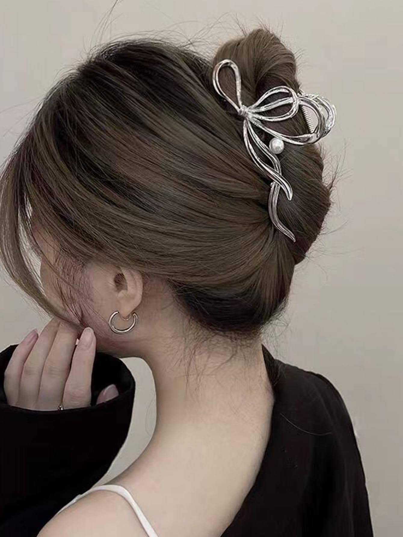 Elegant Lady Simple Style Bow Knot Imitation Pearl Alloy Plastic Three-dimensional Hair Claws display picture 2