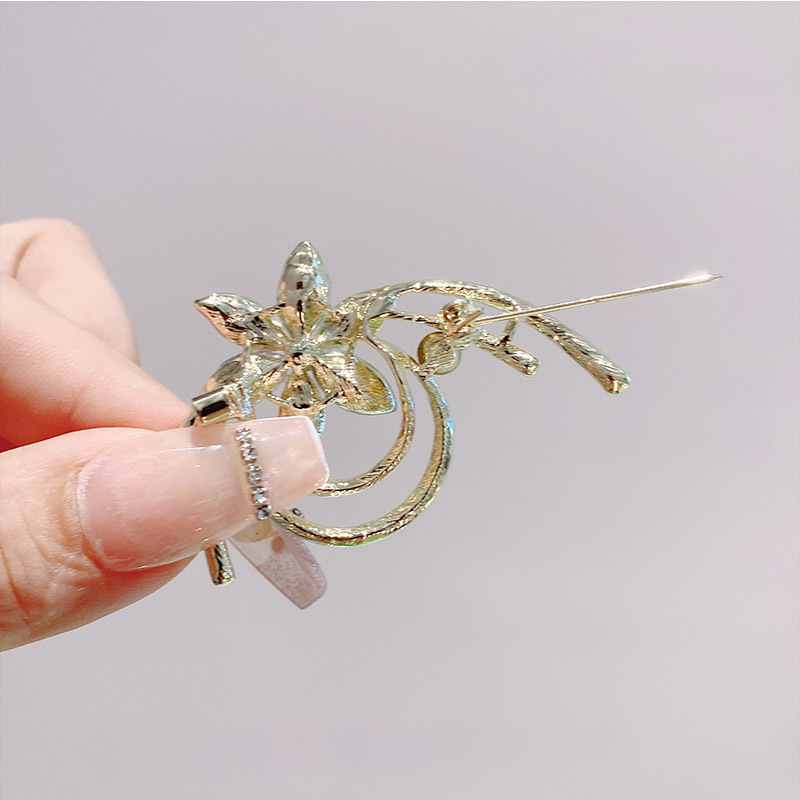 Vintage Style Leaf Alloy Plating Women's Brooches 1 Piece display picture 3