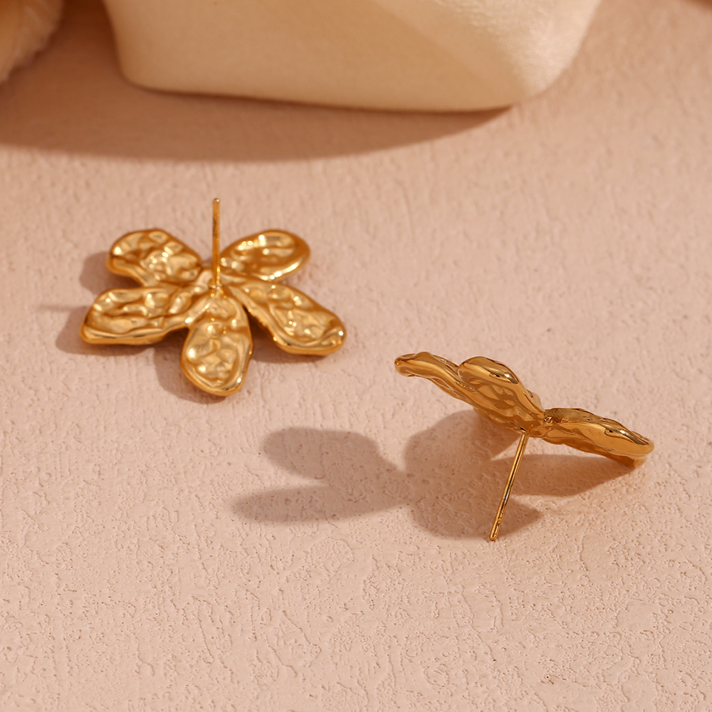 1 Pair Vintage Style Simple Style Classic Style Flower Plating Pleated Stainless Steel 18k Gold Plated Ear Studs display picture 7