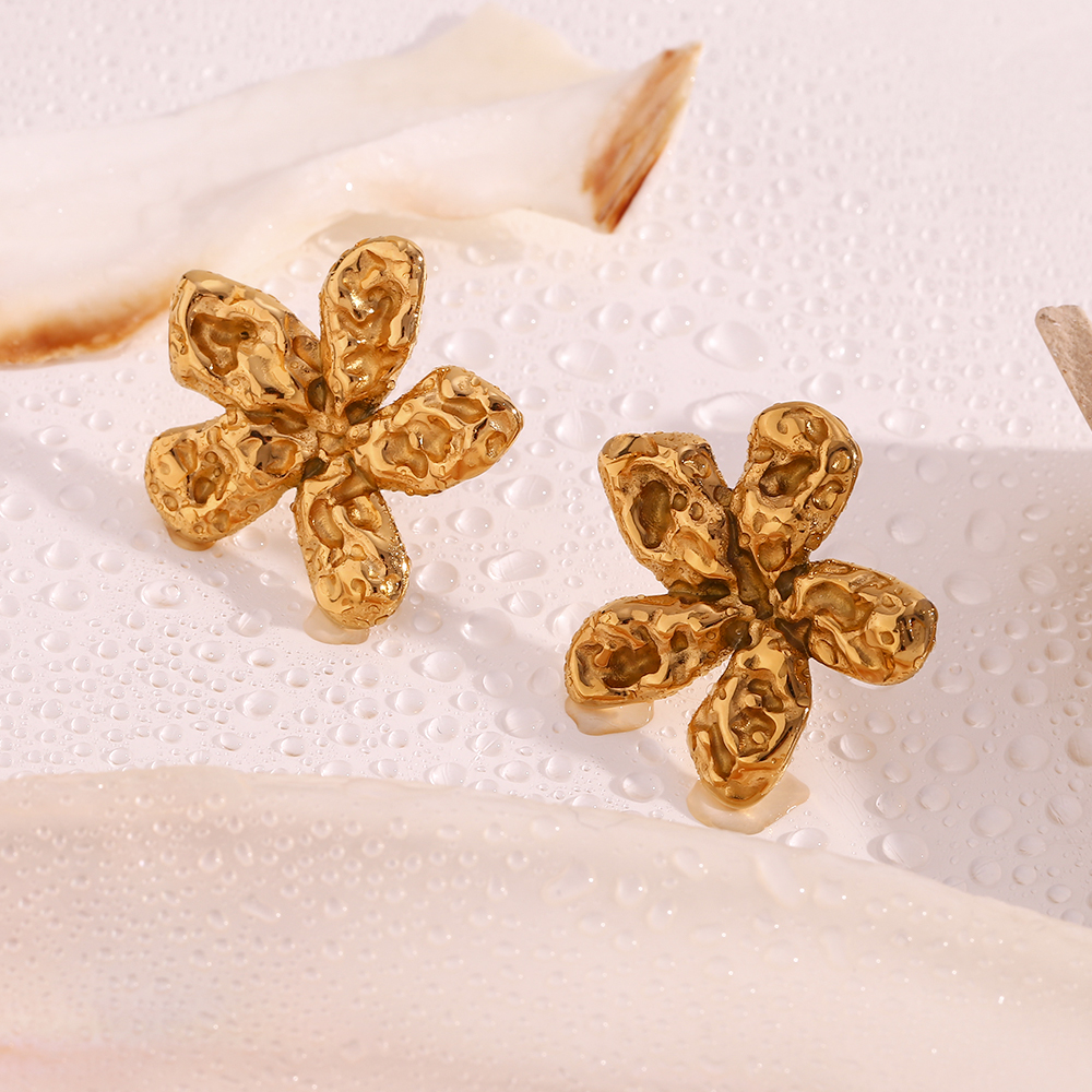 1 Pair Vintage Style Simple Style Classic Style Flower Plating Pleated Stainless Steel 18k Gold Plated Ear Studs display picture 9