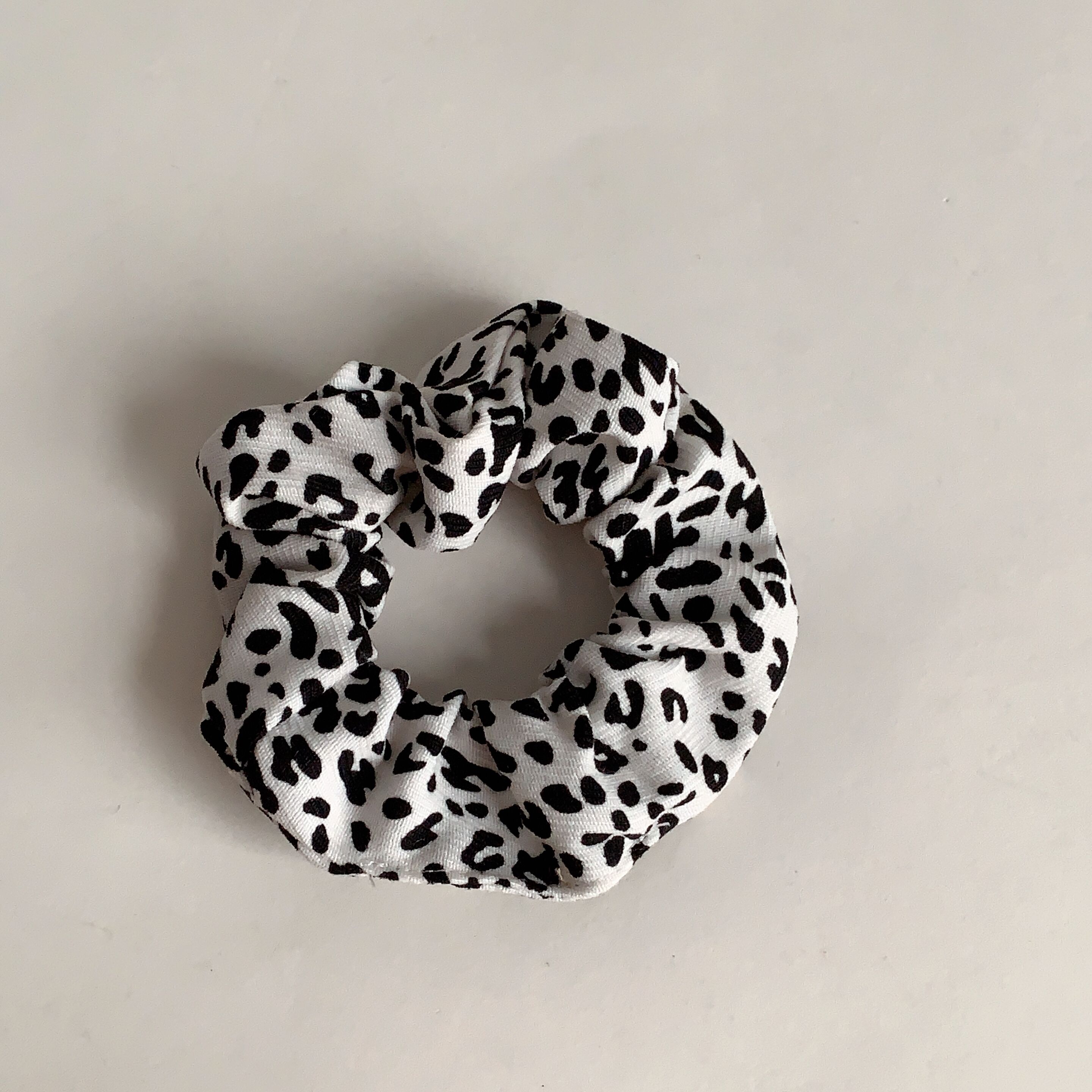 Simple Style Leopard Cloth Hair Tie display picture 2