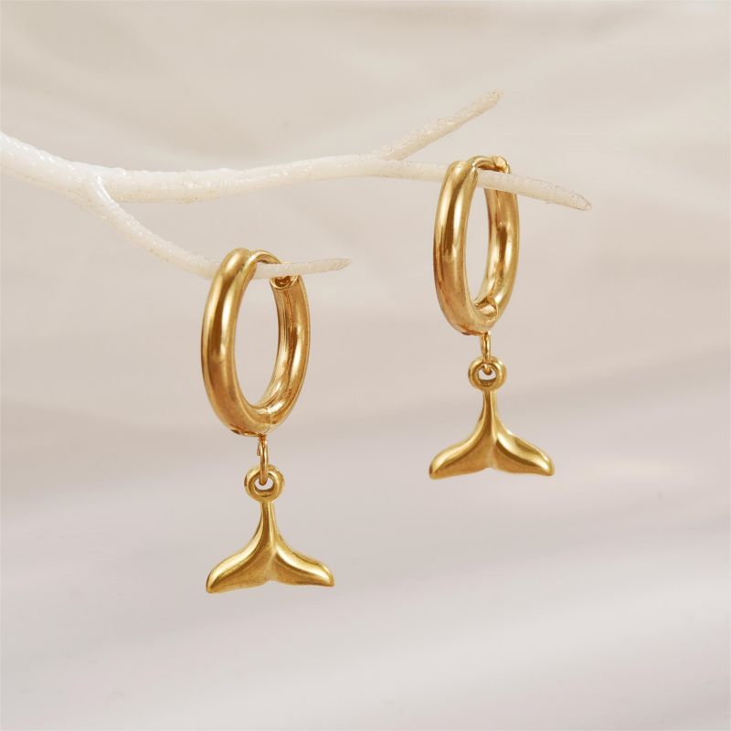 1 Pair Simple Style Fish Tail Polishing Plating Stainless Steel 18K Gold Plated Drop Earrings display picture 4