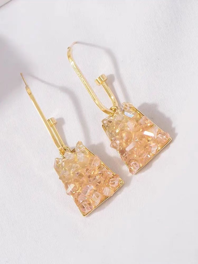 1 Pair Casual Gradient Color Rhombus Inlay Alloy Crystal Drop Earrings display picture 5