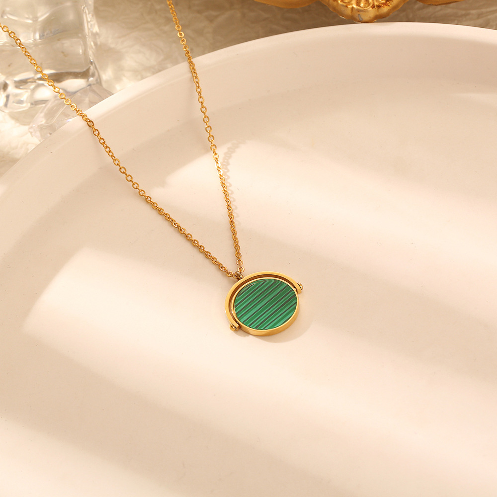 304 Stainless Steel Simple Style Plating Inlay Round Malachite Shell Pendant Necklace display picture 4