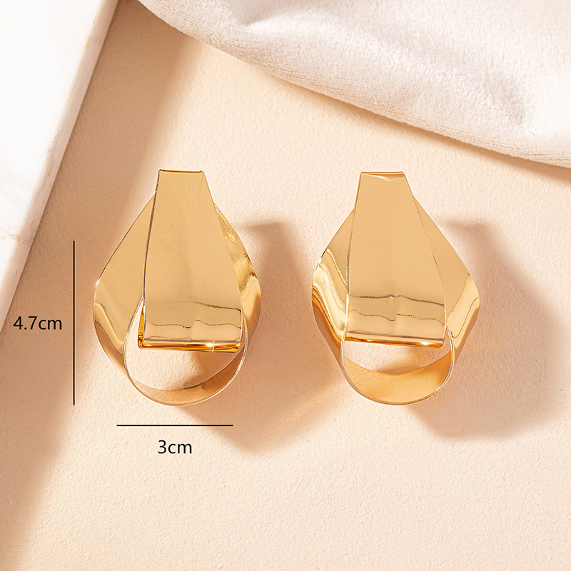 Wholesale Jewelry Simple Style Classic Style Solid Color Alloy 14k Gold Plated Plating Ear Studs display picture 10