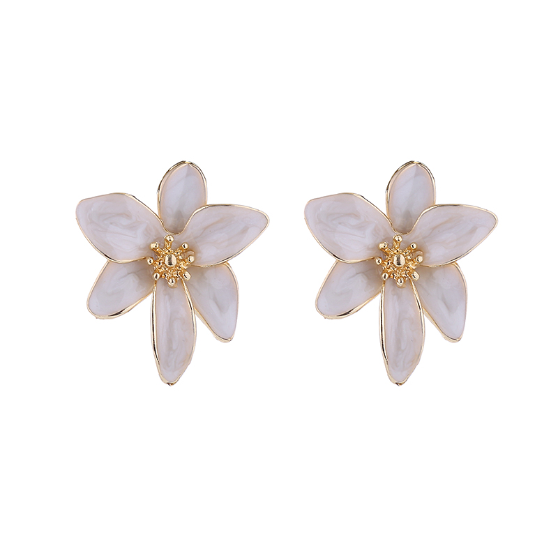 1 Pair Sweet Pastoral Flower Petal Enamel Flowers Alloy Gold Plated Ear Studs display picture 9