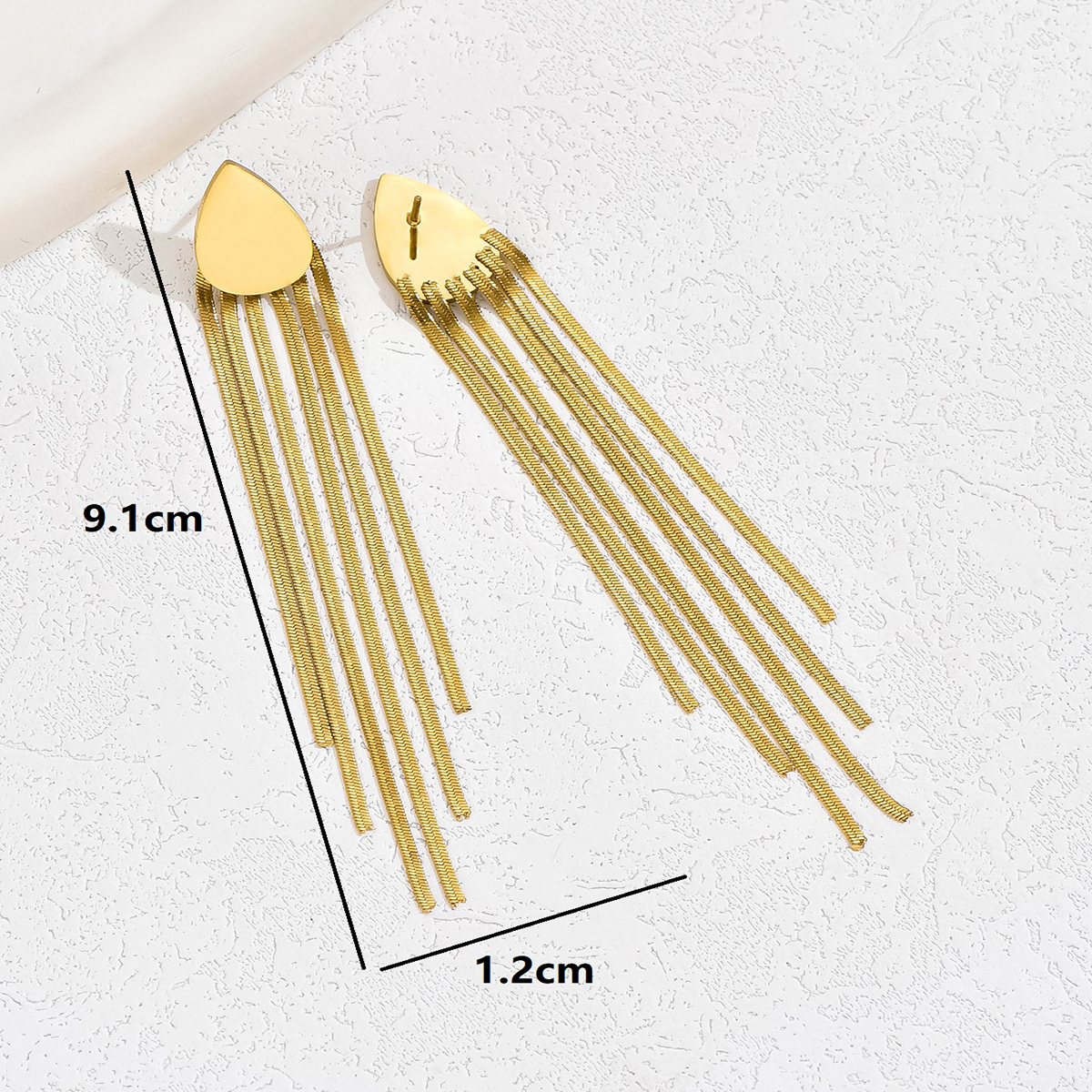 1 Pair Simple Style Water Droplets Tassel 201 Stainless Steel 18K Gold Plated Drop Earrings display picture 5