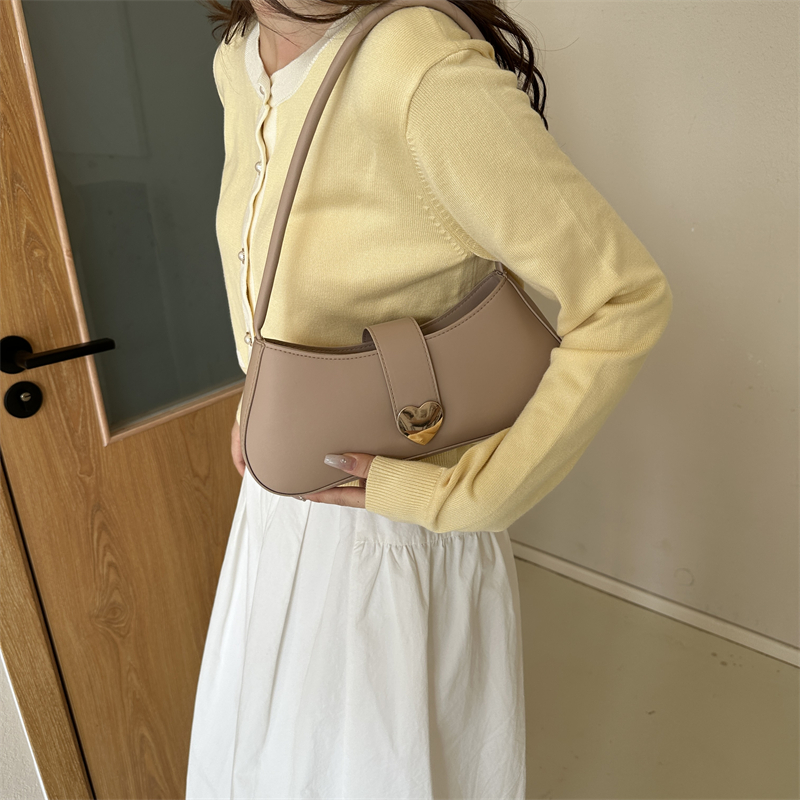 Women's All Seasons Pu Leather Solid Color Streetwear Square Zipper Shoulder Bag Underarm Bag display picture 4