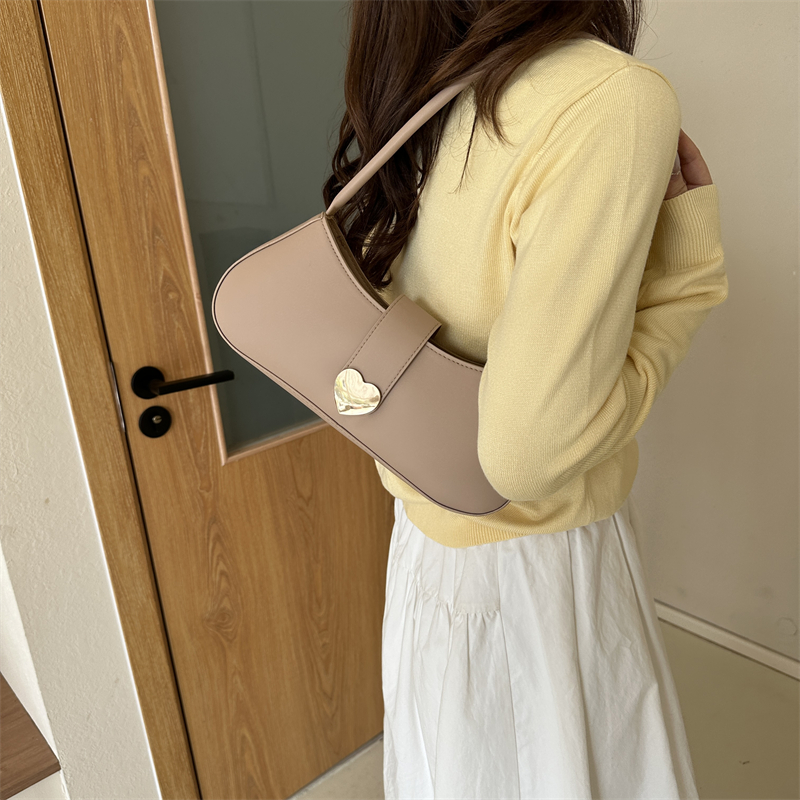 Women's All Seasons Pu Leather Solid Color Streetwear Square Zipper Shoulder Bag Underarm Bag display picture 9