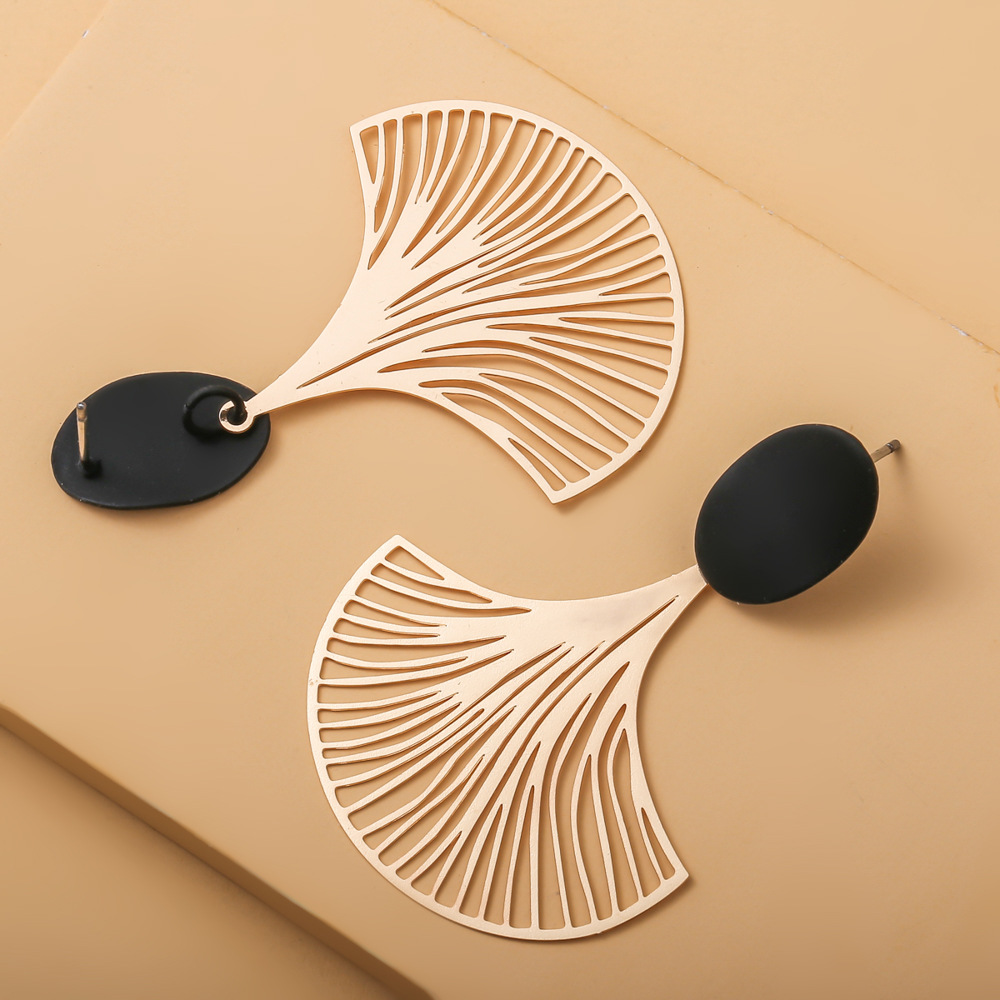 1 Pair Ethnic Style Leaf Plating Metal Drop Earrings display picture 2
