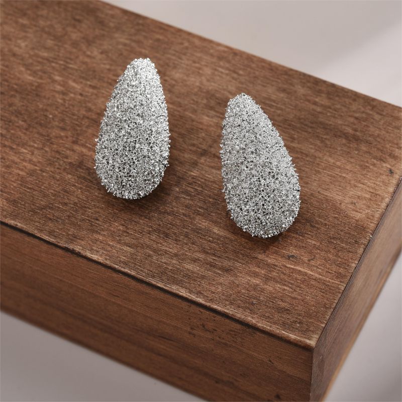 1 Pair Luxurious Water Droplets Plating Copper 18k Gold Plated White Gold Plated Ear Studs display picture 4