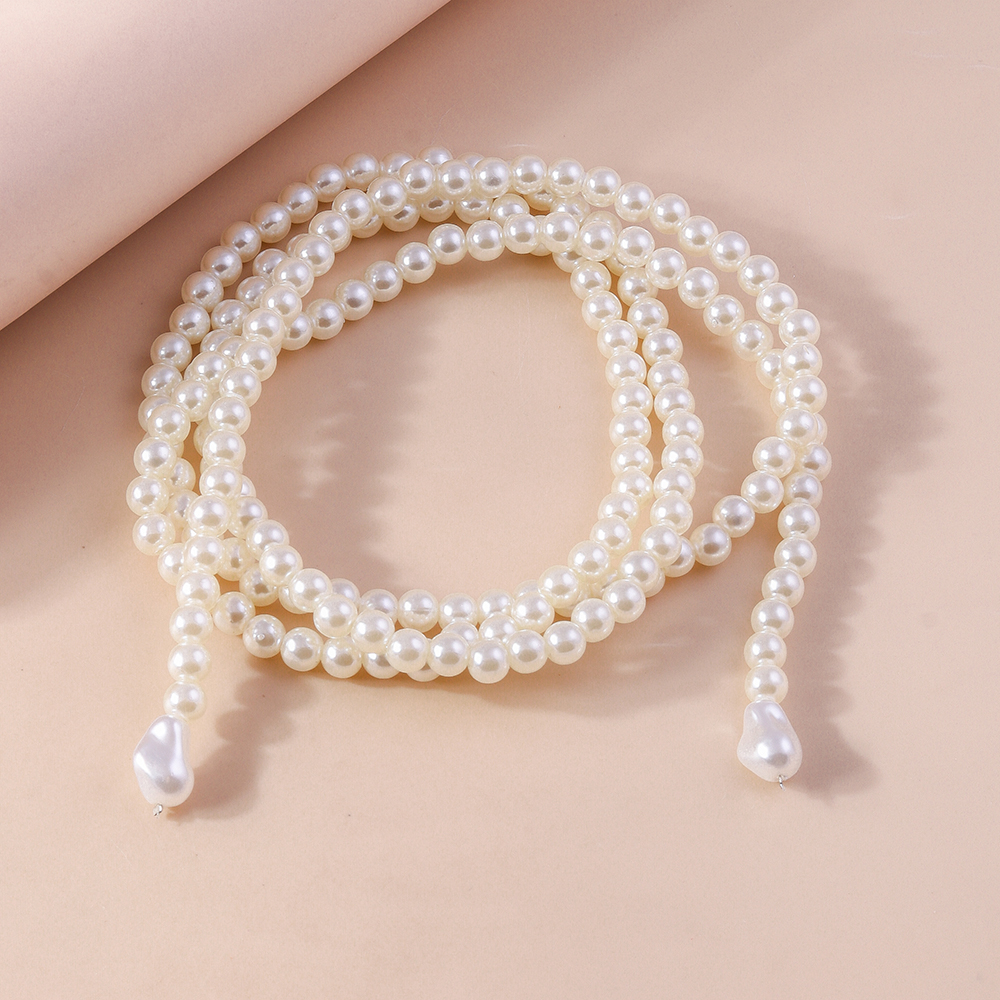 Elegant Round Artificial Pearl Beaded Women's Necklace display picture 8