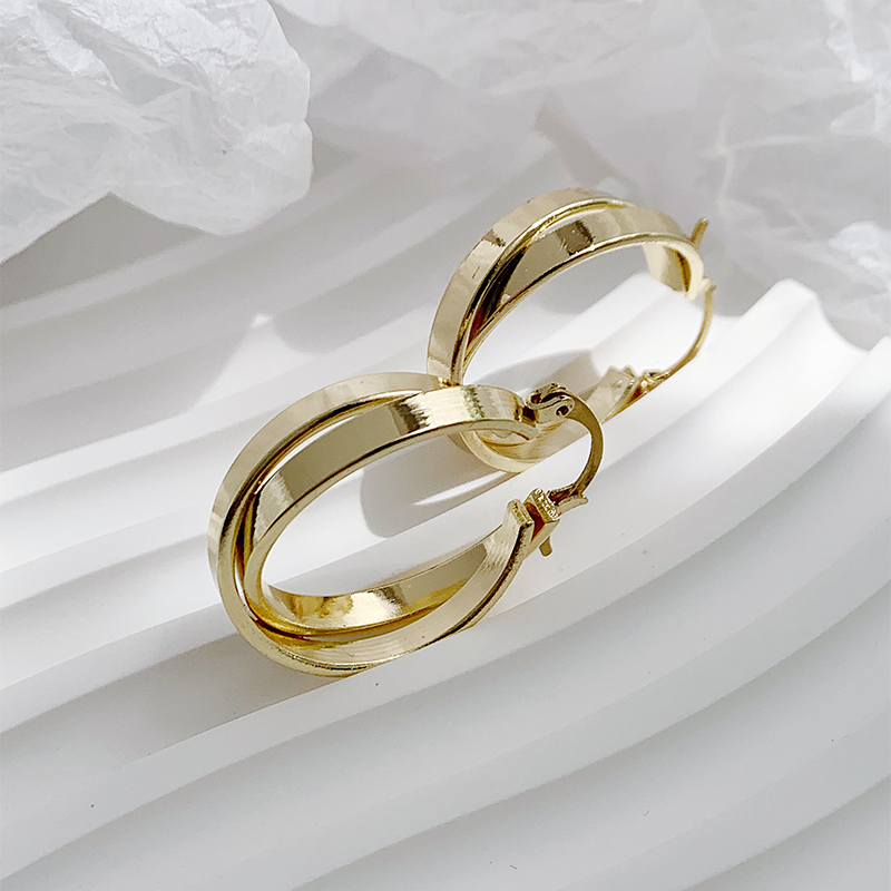 1 Pair Simple Style Circle Solid Color Plating Alloy Gold Plated Earrings display picture 4