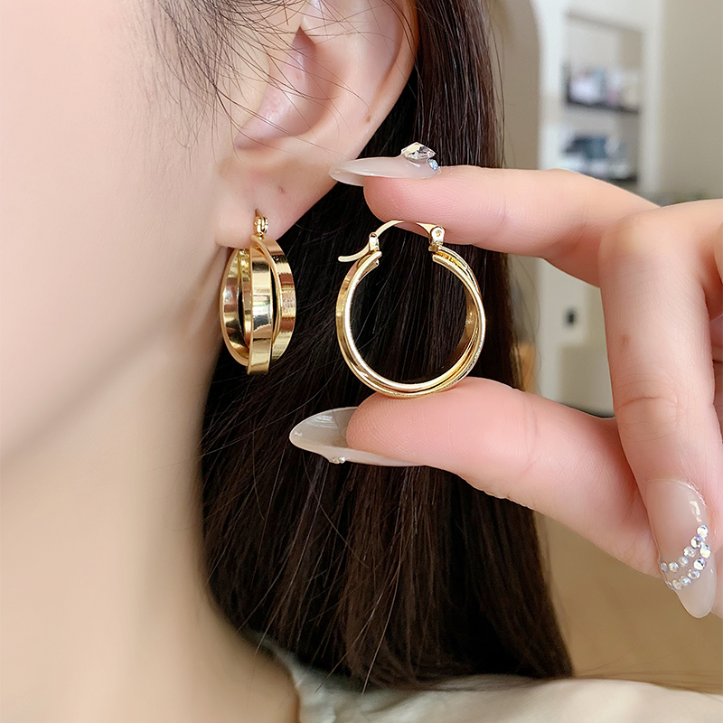1 Pair Simple Style Circle Solid Color Plating Alloy Gold Plated Earrings display picture 5