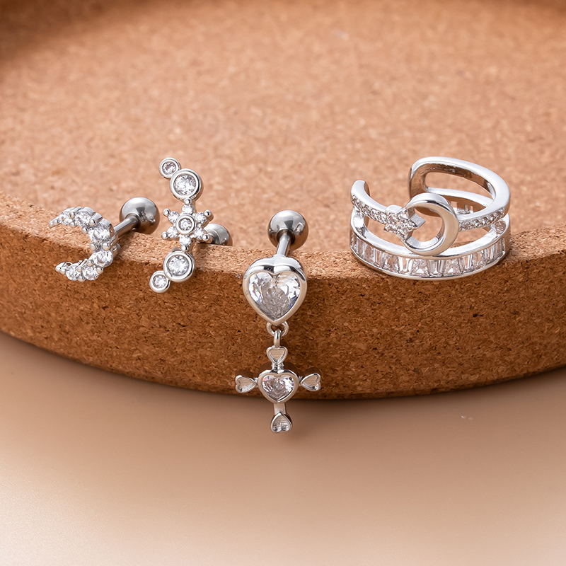 1 Piece Ear Cartilage Rings & Studs Sweet Moon Heart Shape Flower Copper Plating Inlay Zircon display picture 2