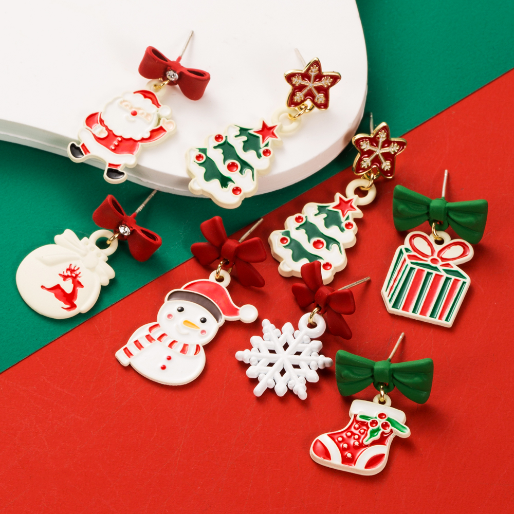 1 Pair Cute Christmas Streetwear Christmas Tree Santa Claus Christmas Socks Enamel Inlay Alloy Rhinestones Drop Earrings display picture 2