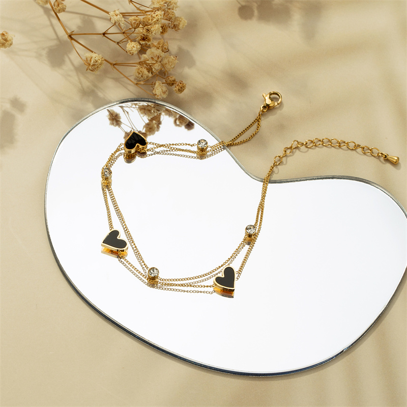 Casual Estilo Simple Estilo Clásico Forma De Corazón Acero Inoxidable Acero Titanio Enchapado Embutido Circón Chapado En Oro Mujeres Calcetín display picture 5