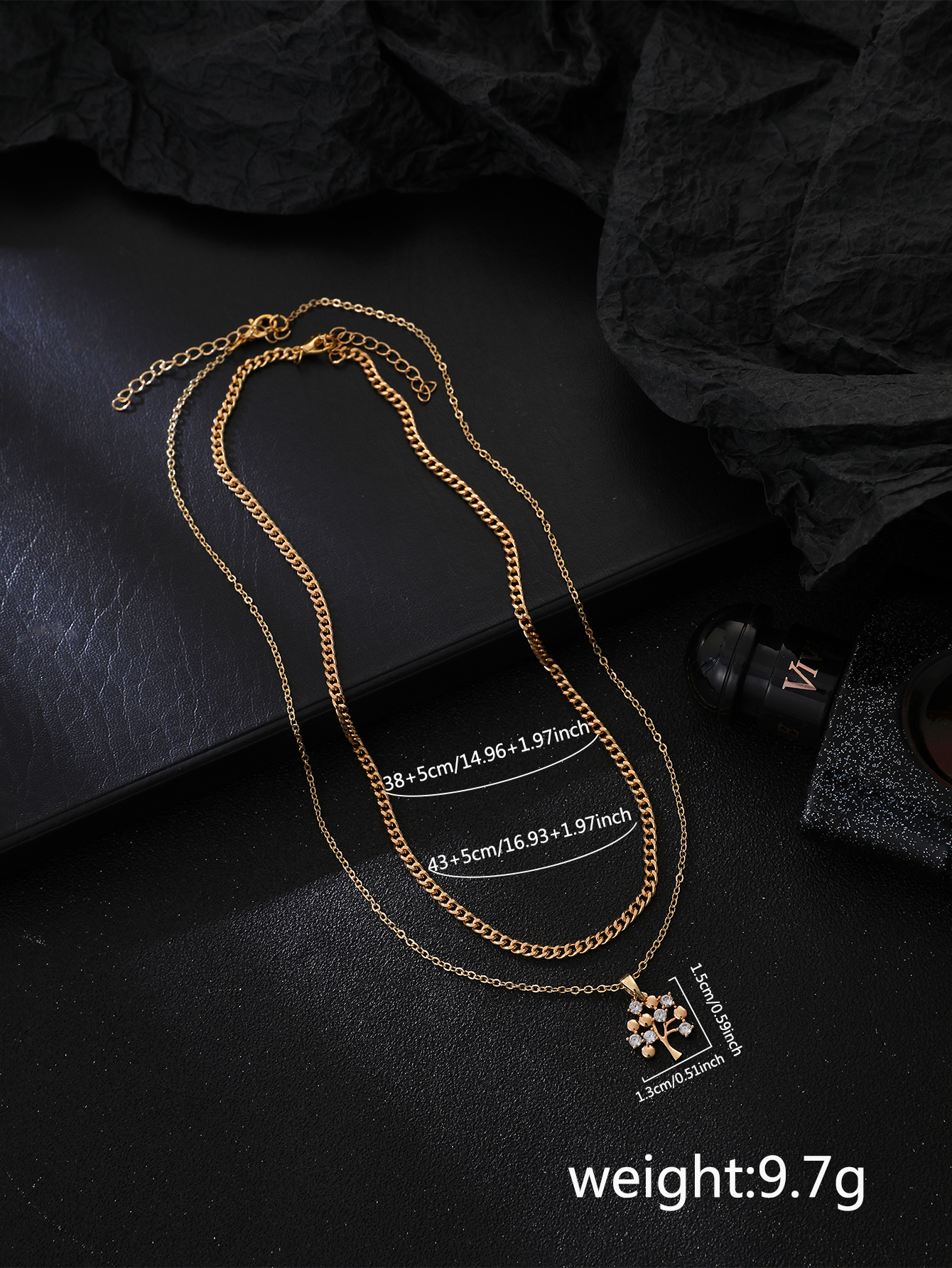 Einfacher Stil Klassischer Stil Einfarbig Kupfer Inlay Zirkon Geschichtete Halskette display picture 3