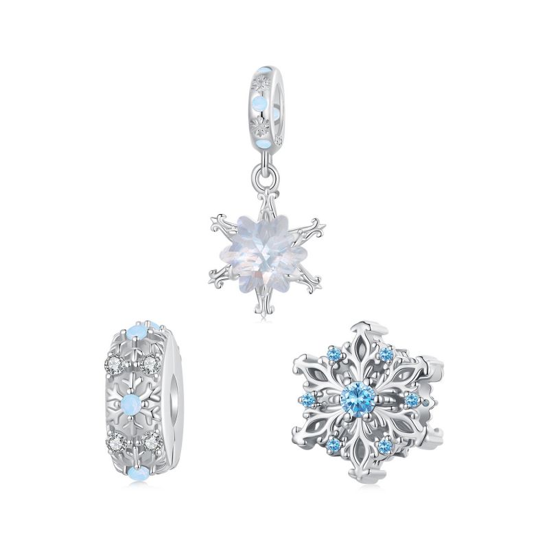 Casual Heart Shape Snowflake Sterling Silver Inlay Zircon White Gold Plated Jewelry Accessories display picture 7