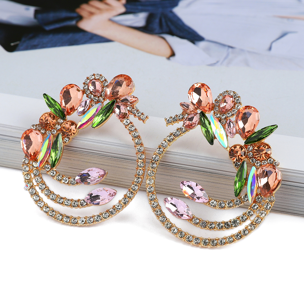 1 Pair Elegant Exaggerated Color Block Hollow Out Inlay Zinc Alloy Rhinestones Ear Studs display picture 9