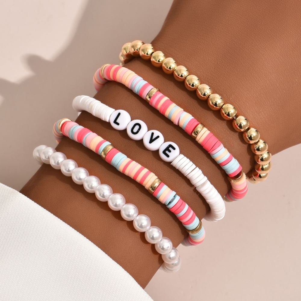 Casual Ethnic Style Bohemian Letter Arylic Plastic Soft Clay Beaded Women's Bracelets display picture 3