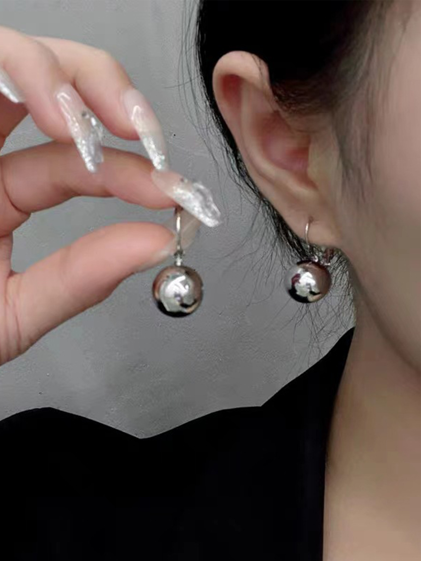 1 Pair Elegant Lady Korean Style Geometric Plating Iron Copper Drop Earrings display picture 6
