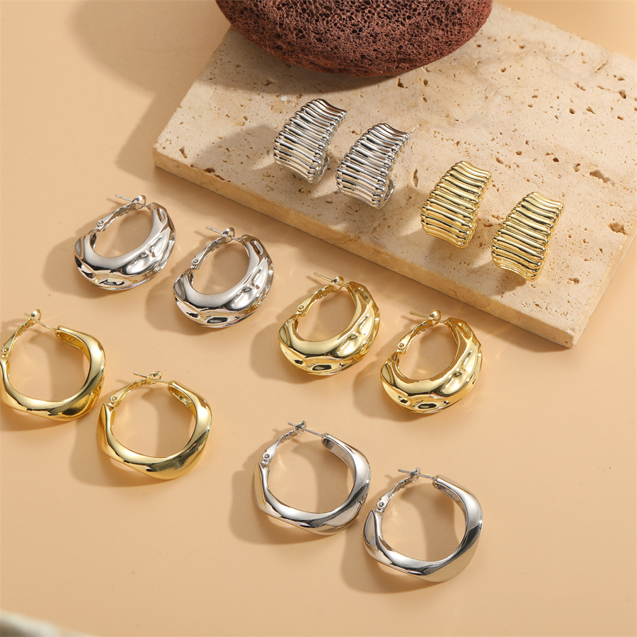 1 Pair Simple Style Solid Color Polishing Plating Copper 14k Gold Plated White Gold Plated Ear Studs display picture 8