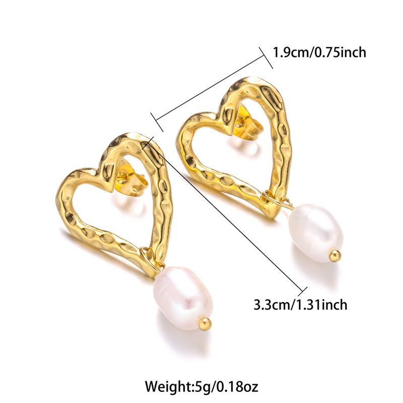 1 Pair Elegant Lady Heart Shape Plating Stainless Steel 18k Gold Plated Drop Earrings display picture 1