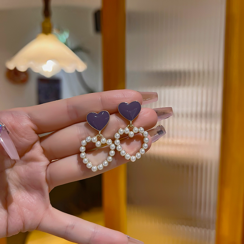 1 Paar Einfacher Stil Klassischer Stil Herzform Überzug Inlay Legierung Künstliche Perlen Vergoldet Tropfenohrringe display picture 1