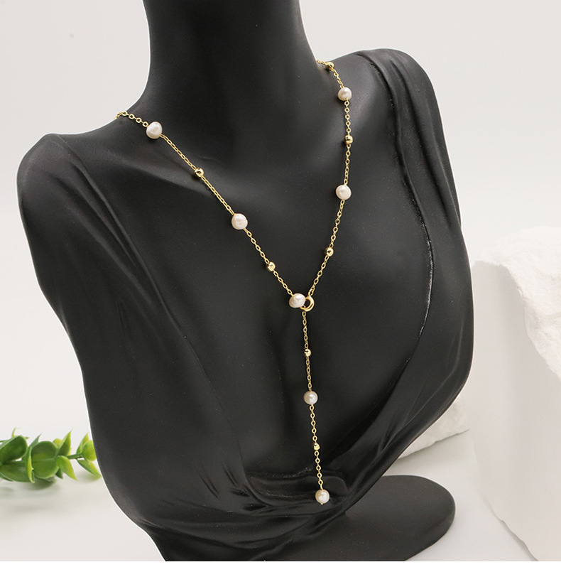 Simple Style Round Freshwater Pearl Copper Plating 18k Gold Plated Necklace display picture 3