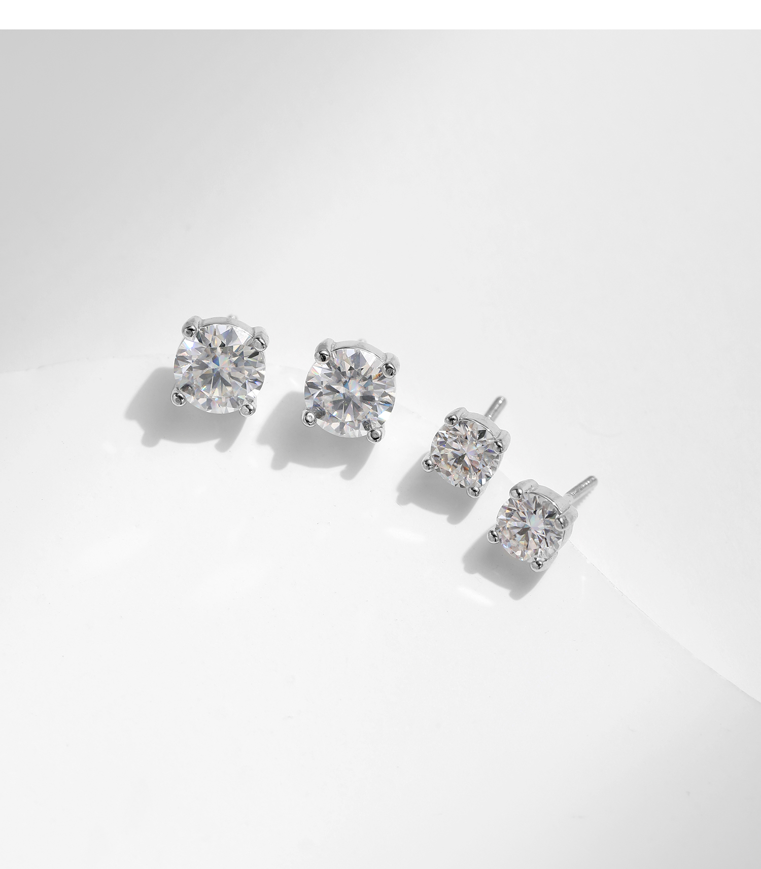 Ig Style Elegant Geometric Solid Color Sterling Silver Gra Plating Inlay Moissanite Rhodium Plated Ear Studs display picture 15