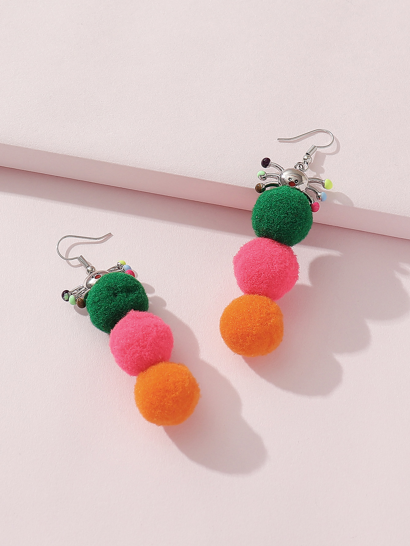 1 Pair Cute Funny Novelty Color Block Patchwork Enamel Alloy Woolen Ear Hook display picture 5