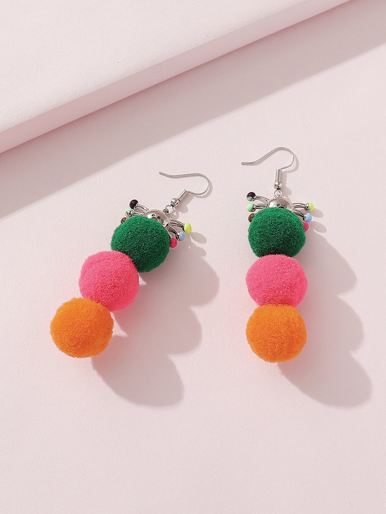 1 Pair Cute Funny Novelty Color Block Patchwork Enamel Alloy Woolen Ear Hook display picture 6