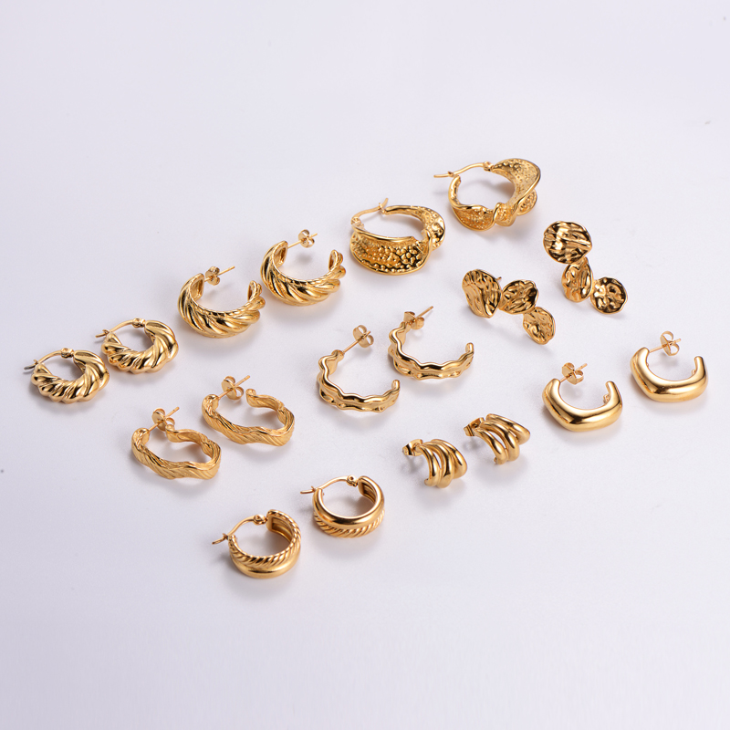 1 Pair Vintage Style Irregular Solid Color Plating 304 Stainless Steel 18K Gold Plated Ear Studs display picture 1