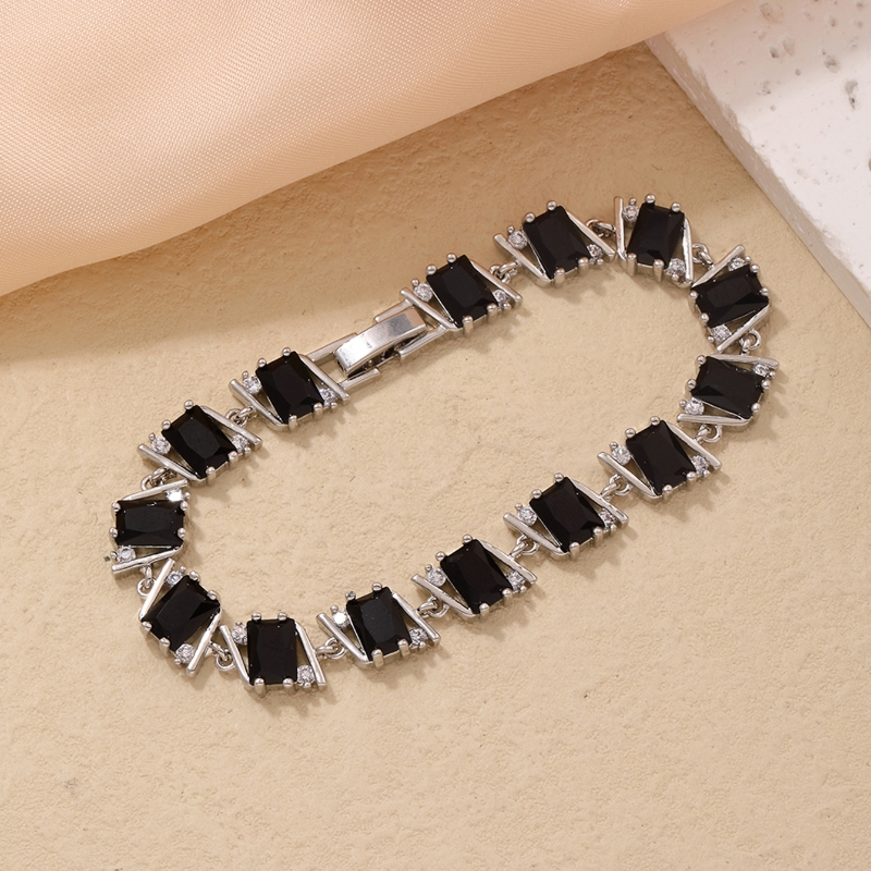 Simple Style Geometric Color Block Copper Plating Inlay Zircon Bracelets display picture 1