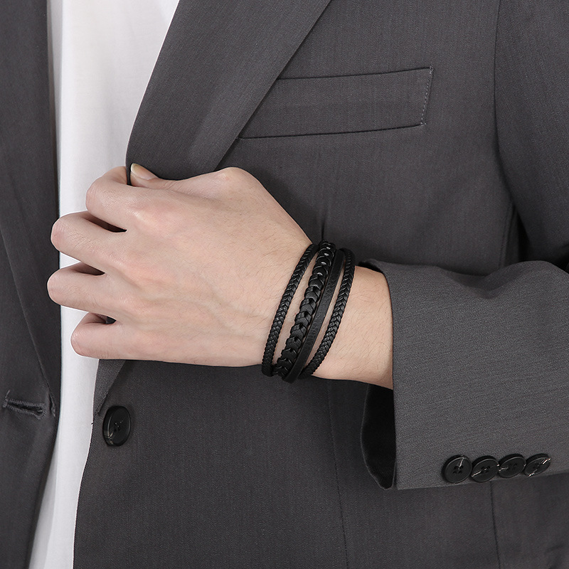 Style Classique Commuer Couleur Unie Faux Cuir Tresser Hommes Bracelet display picture 11