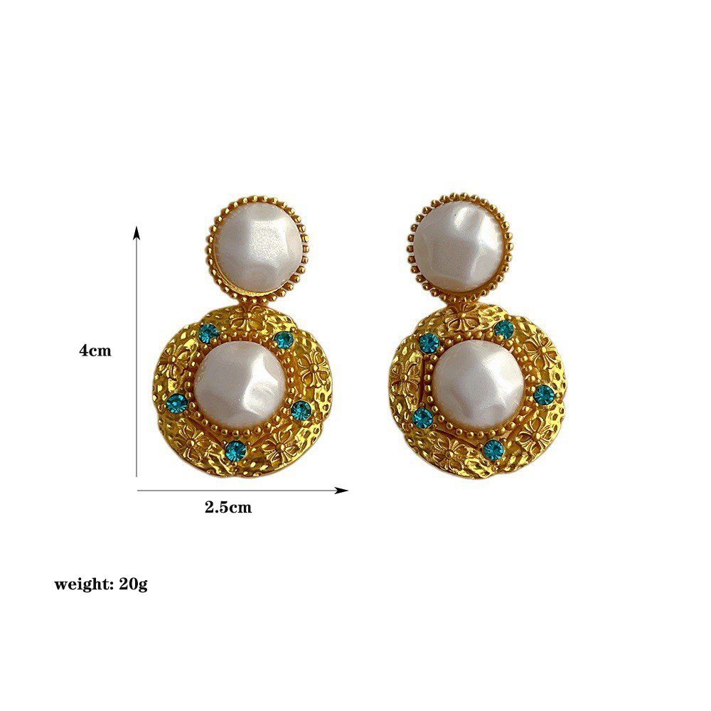 1 Piece Vintage Style Color Block Plating Inlay Copper Artificial Gemstones Artificial Pearls 18k Gold Plated Drop Earrings display picture 1