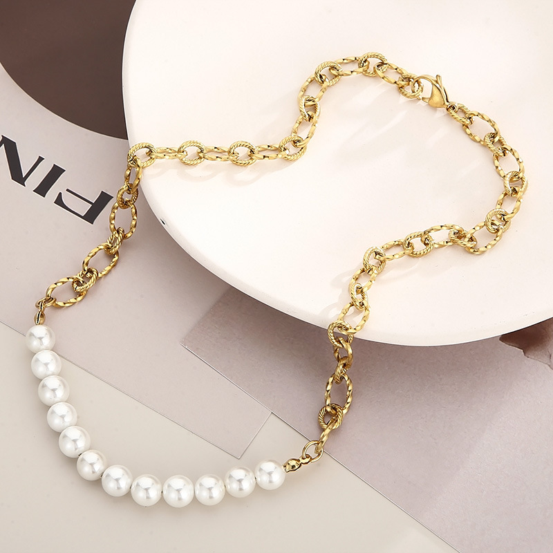 Imitation Pearl Titanium Steel 18K Gold Plated Casual Streetwear Plating Geometric Necklace display picture 3