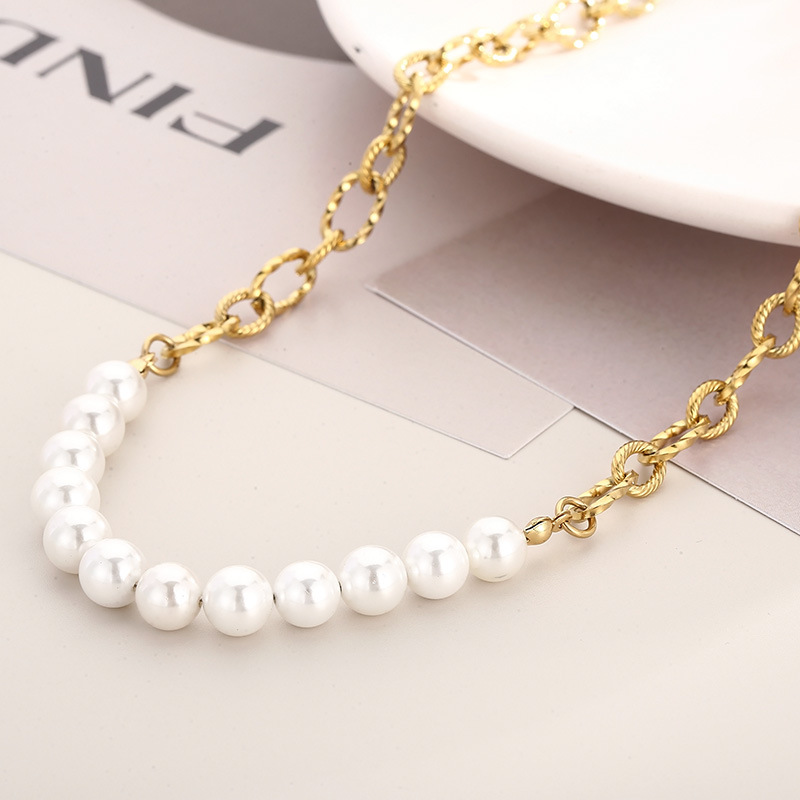 Imitation Pearl Titanium Steel 18K Gold Plated Casual Streetwear Plating Geometric Necklace display picture 4